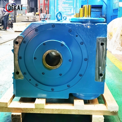 德凱A225鋼廠連鑄機專用二次包絡(luò)蝸桿減速機